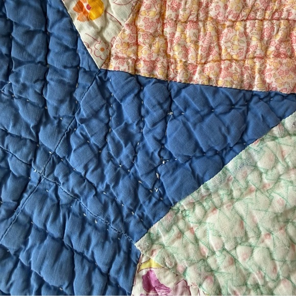 Vintage Antique 40s Hand-Sewn Multicolor Spider Web Feedsack Quilt ~ 65 x 86 - Picture 6 of 7